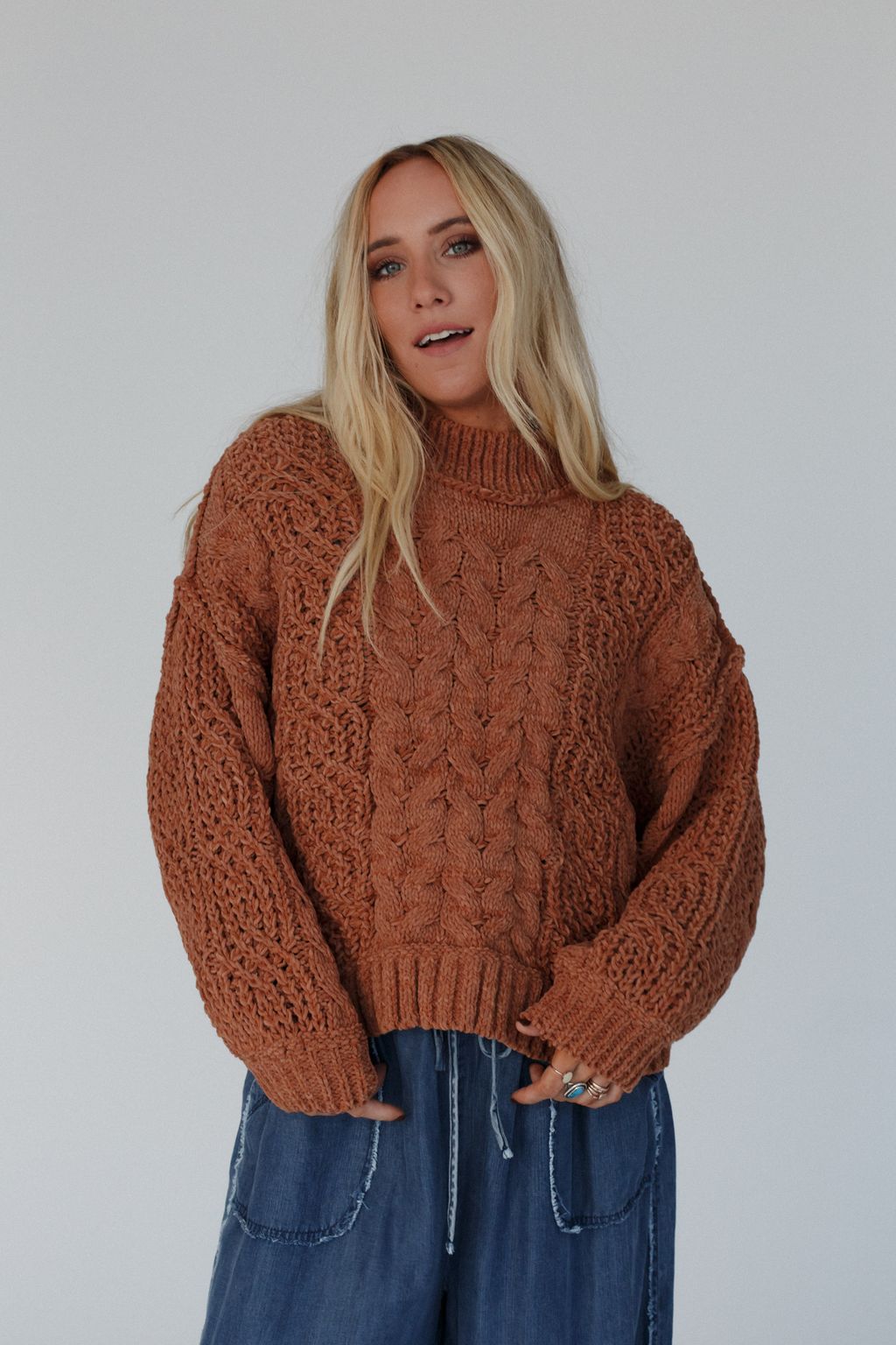 Orchard Charm Sweater - Camel