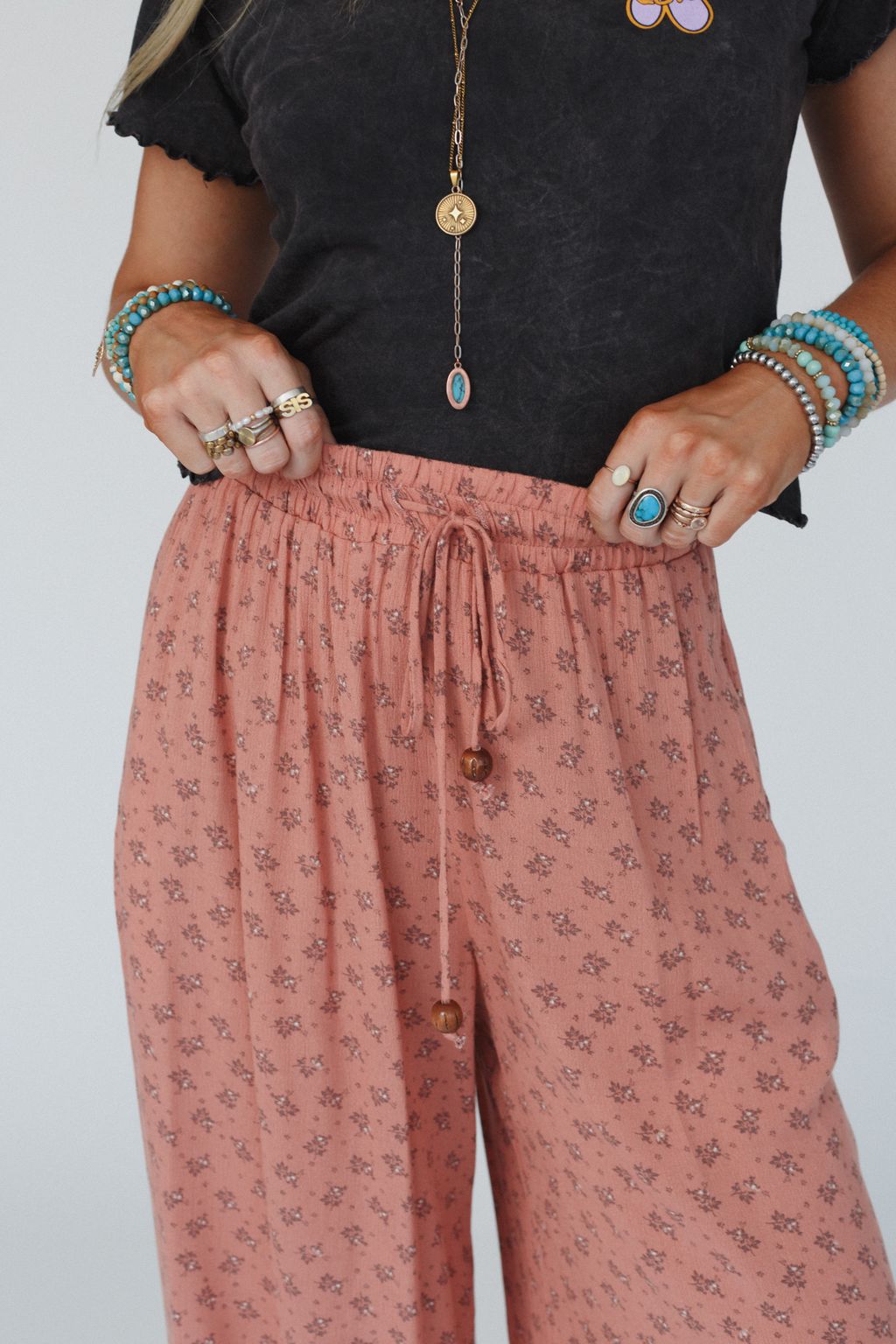 The Nest Emberlyn Wide Leg Cinched Pants - Clay