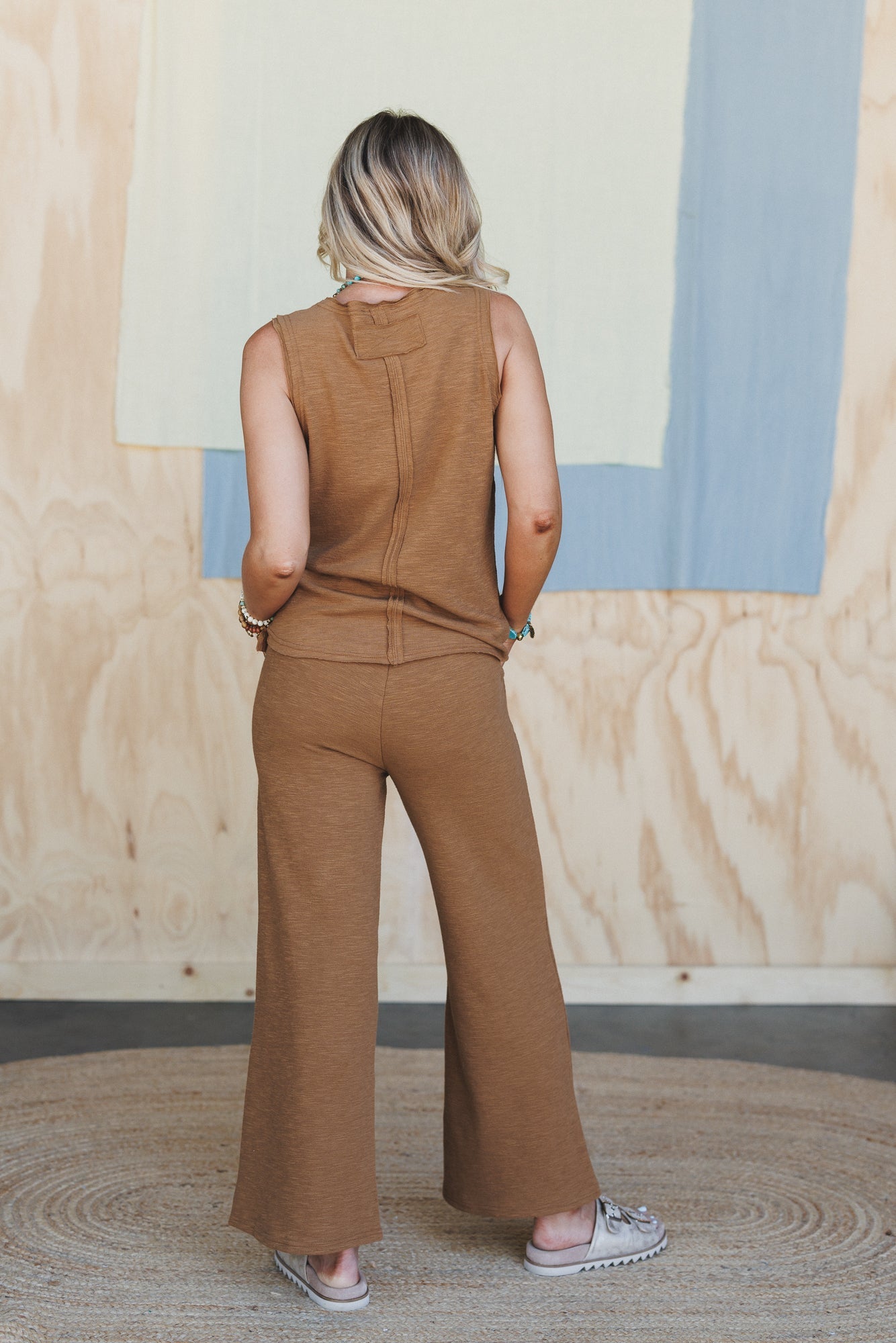 Worn Wild Set - Camel