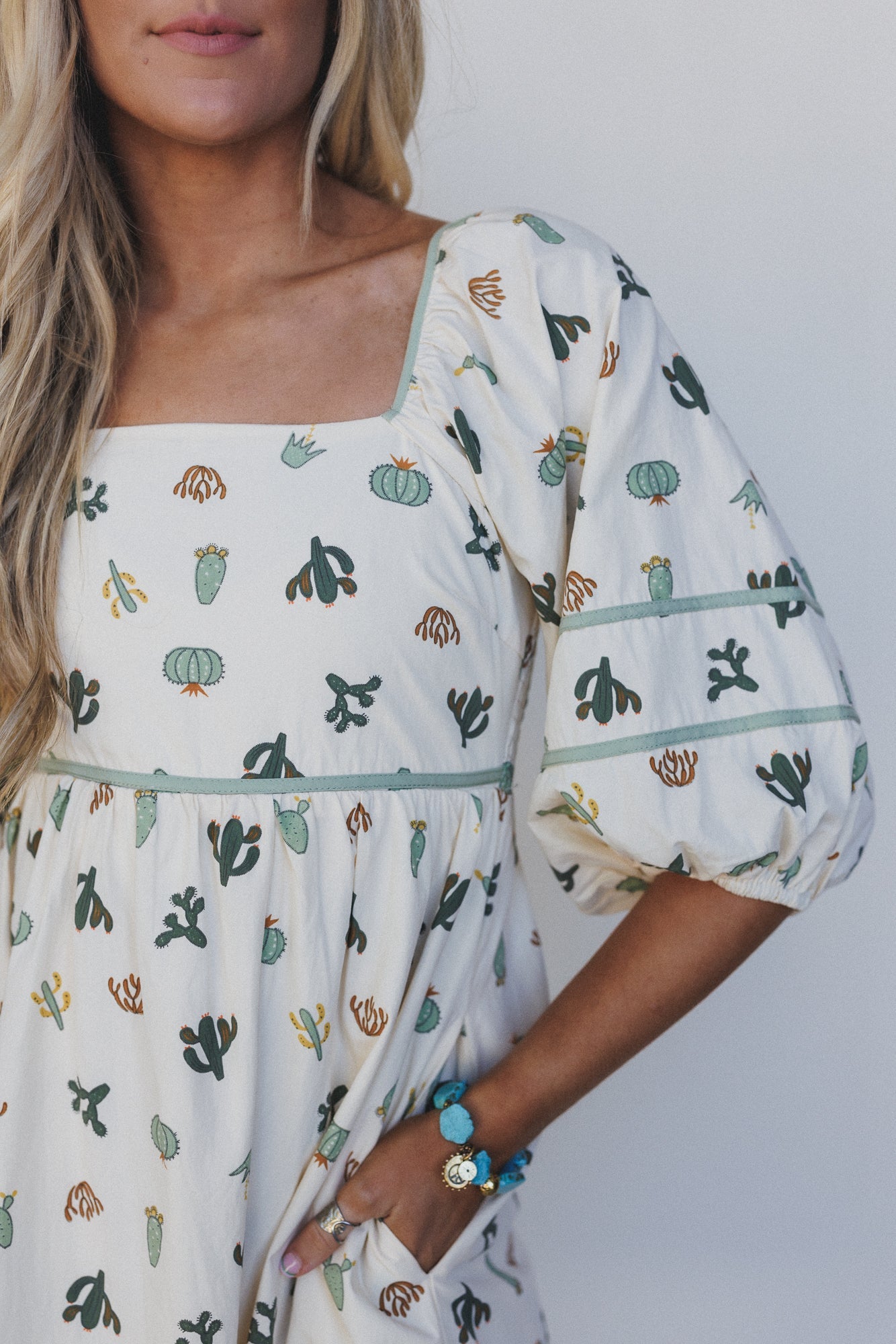Cactus Skyline Dress - Cream