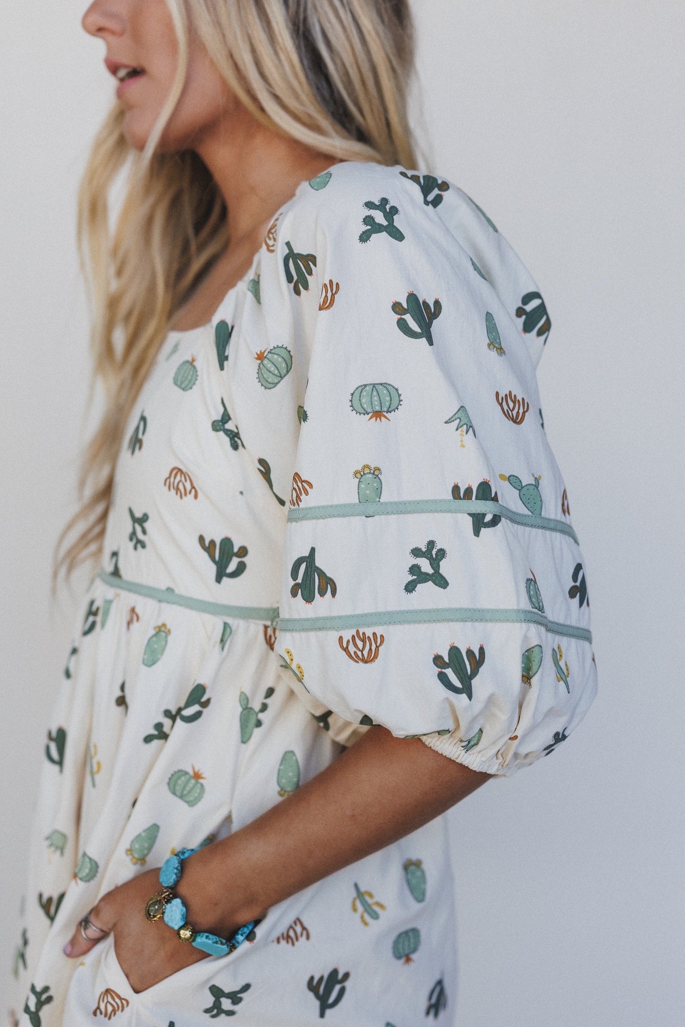 Cactus Skyline Dress - Cream