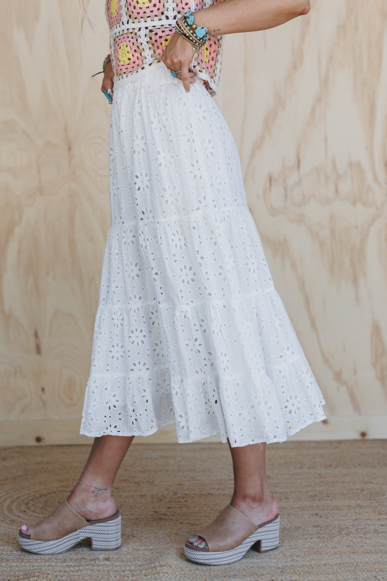 Breezy Bloom Eyelet Skirt - White