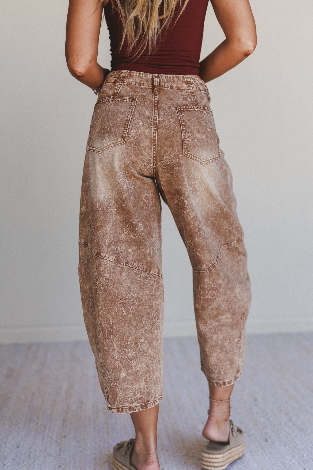 Blossom Trail Barrel Jeans - Almond