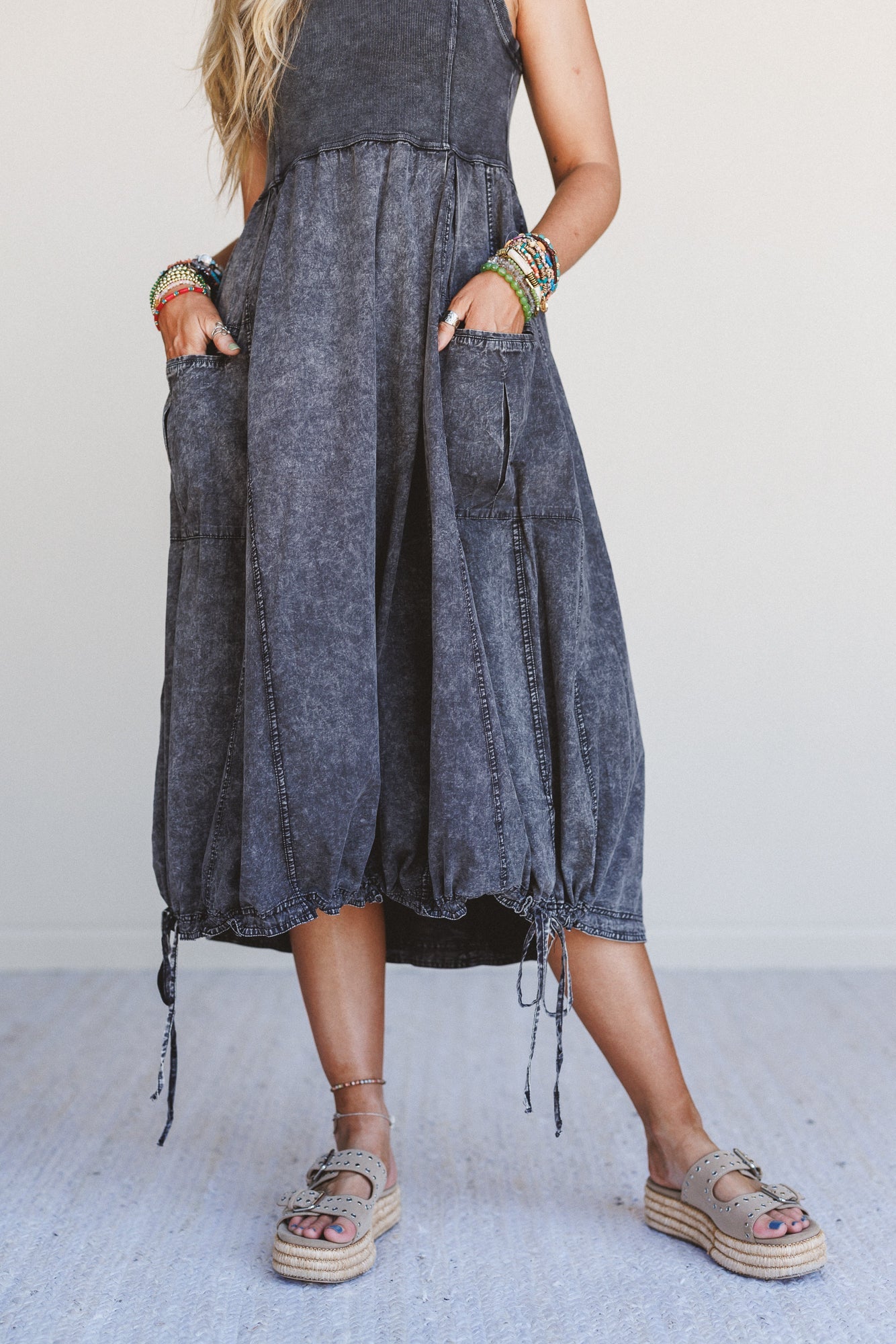Jungle Beat Cargo Maxi Dress - Black