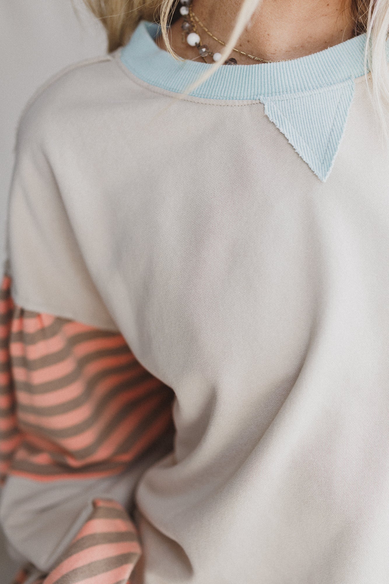 Awaken Joy Stripe Pattern Pullover - Khaki