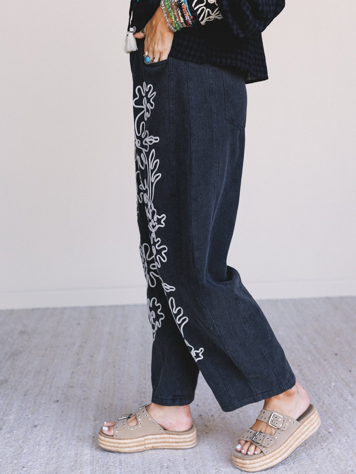 Steady Vibe Abstract Flower Pants - Black
