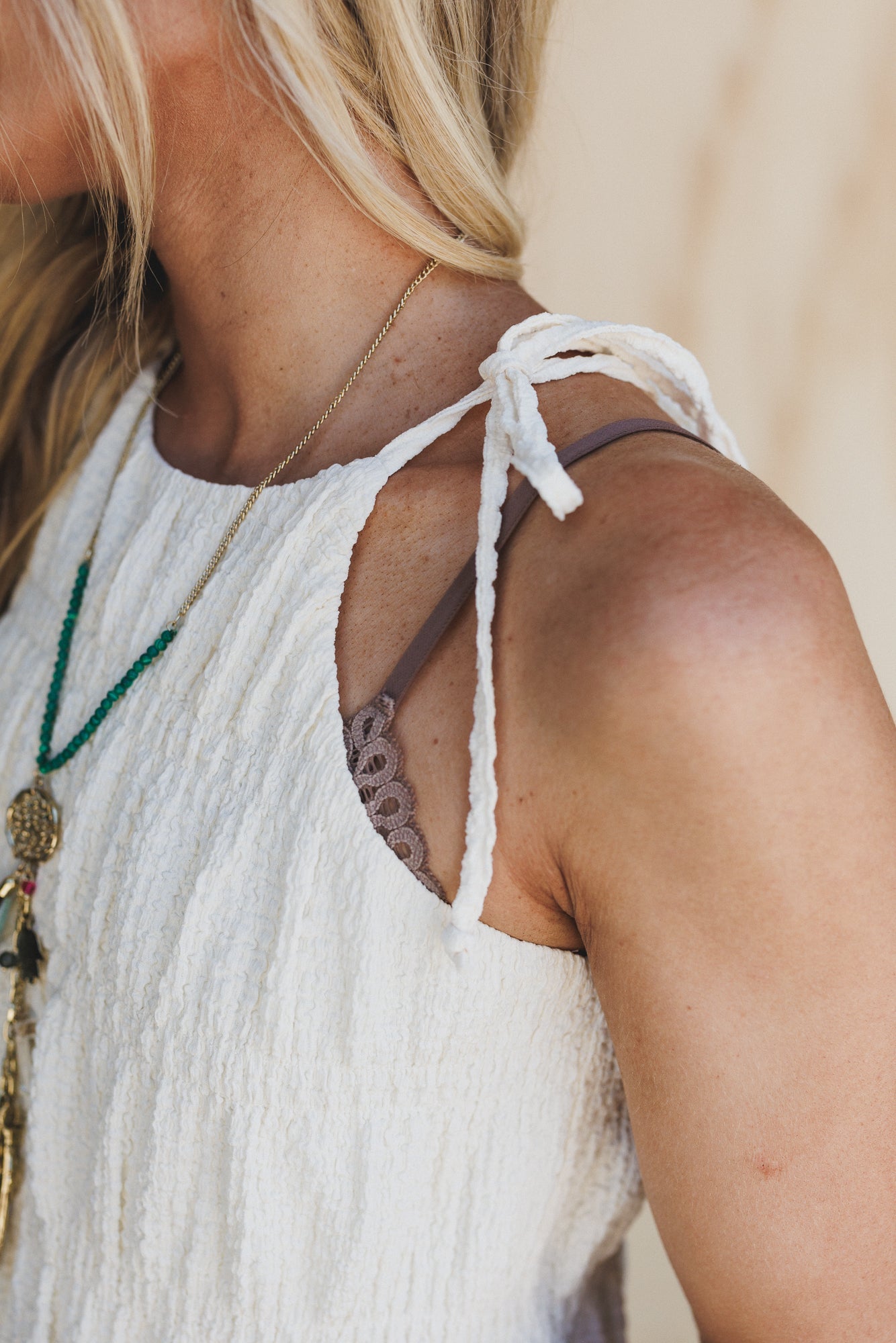 Skylie Tie Halter Top - Ivory
