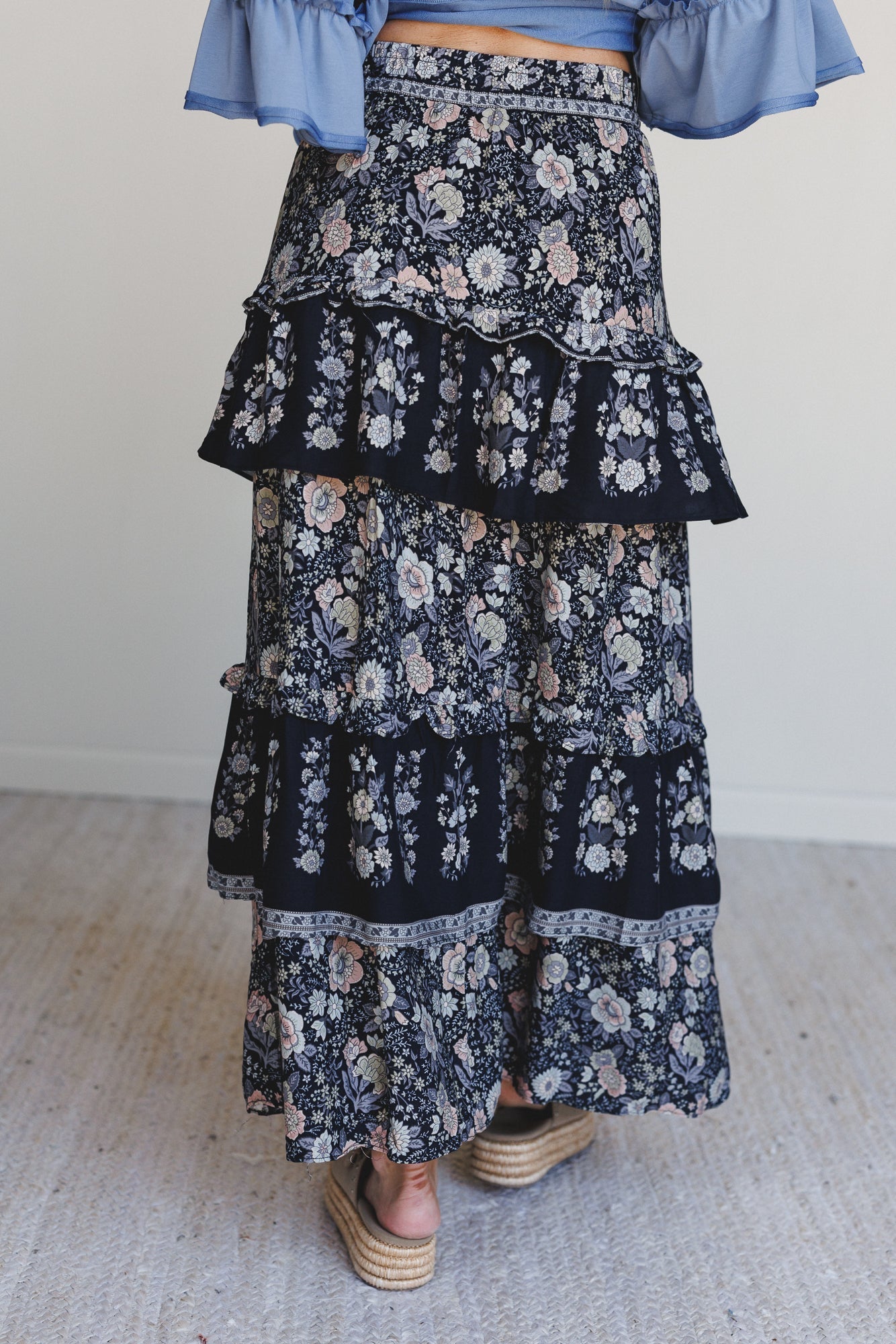 Prairie Dancer Floral Maxi Skirt - Black