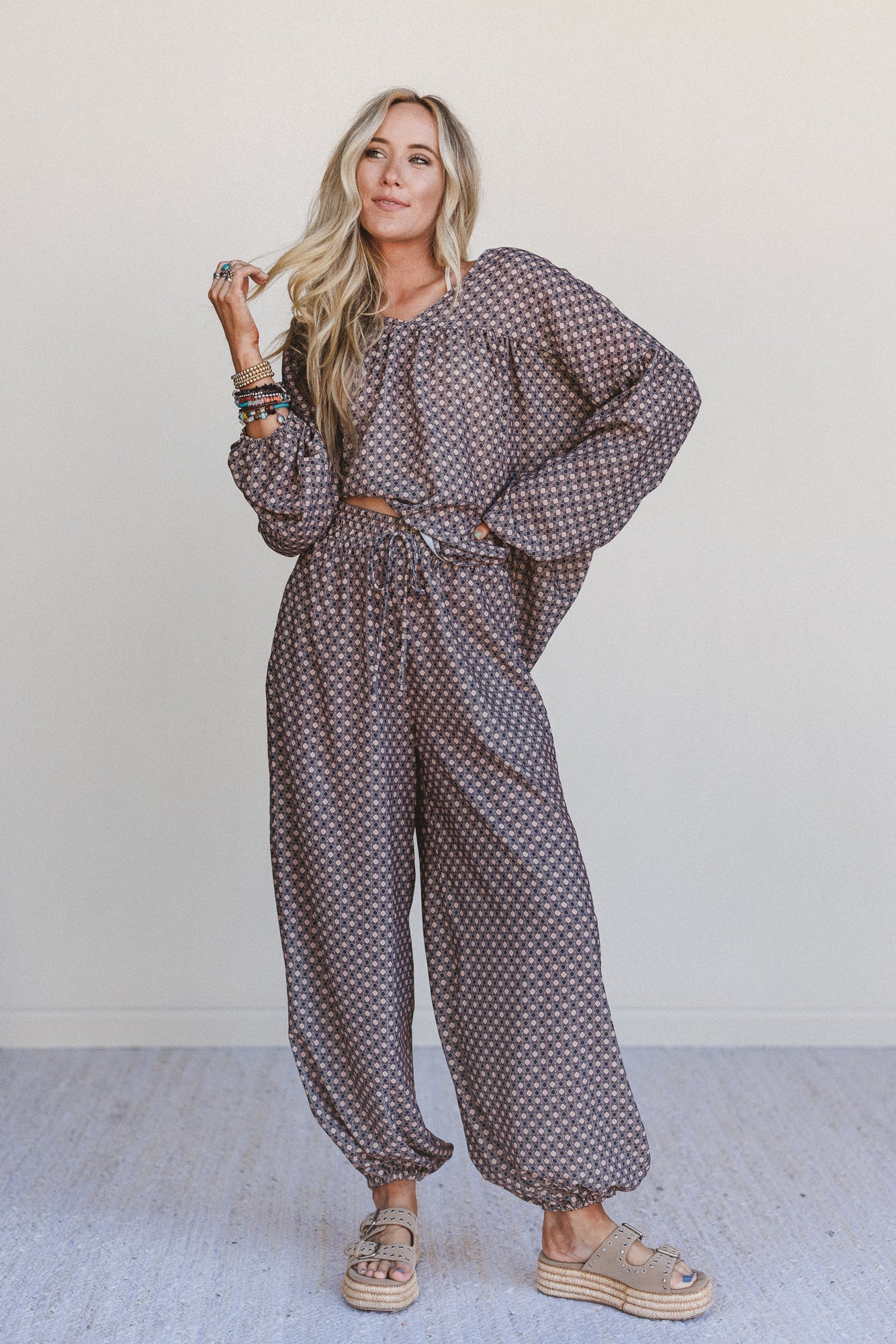 The Nest Kendrix Printed Top - Black