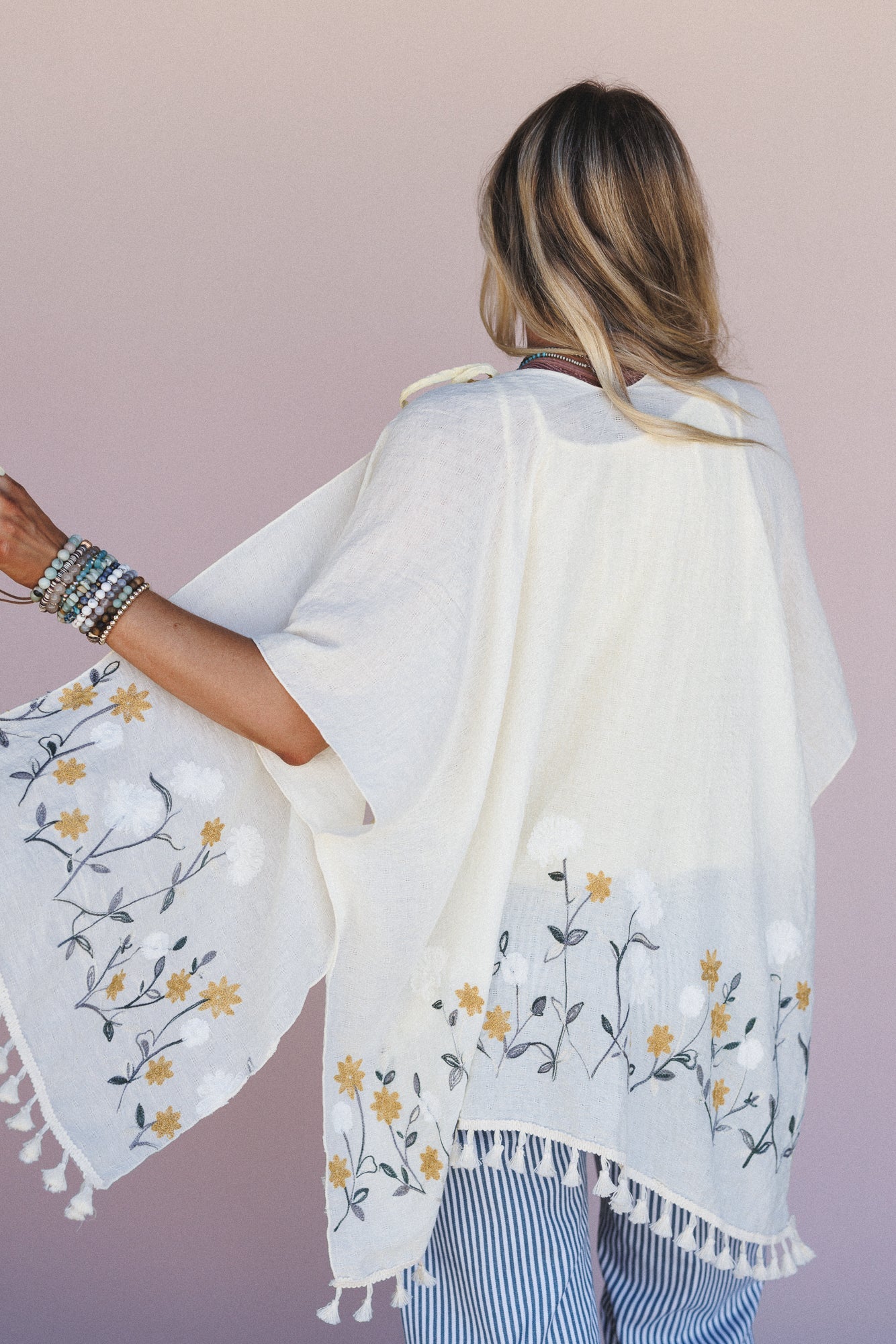 Secret Meadow Embroidered Kimono - Ivory