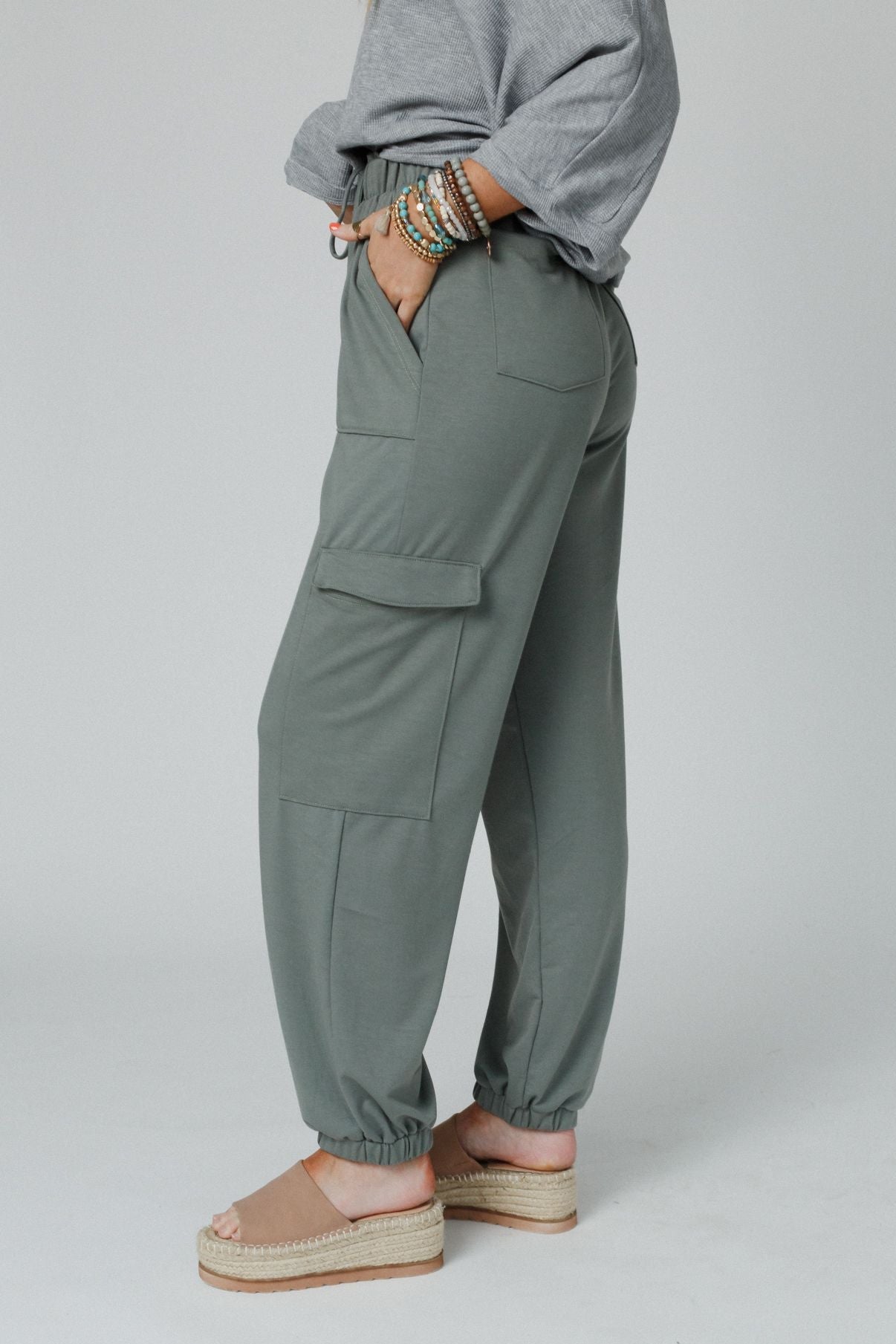 The Nest Easy Mornings Cinched Pants - Light Olive