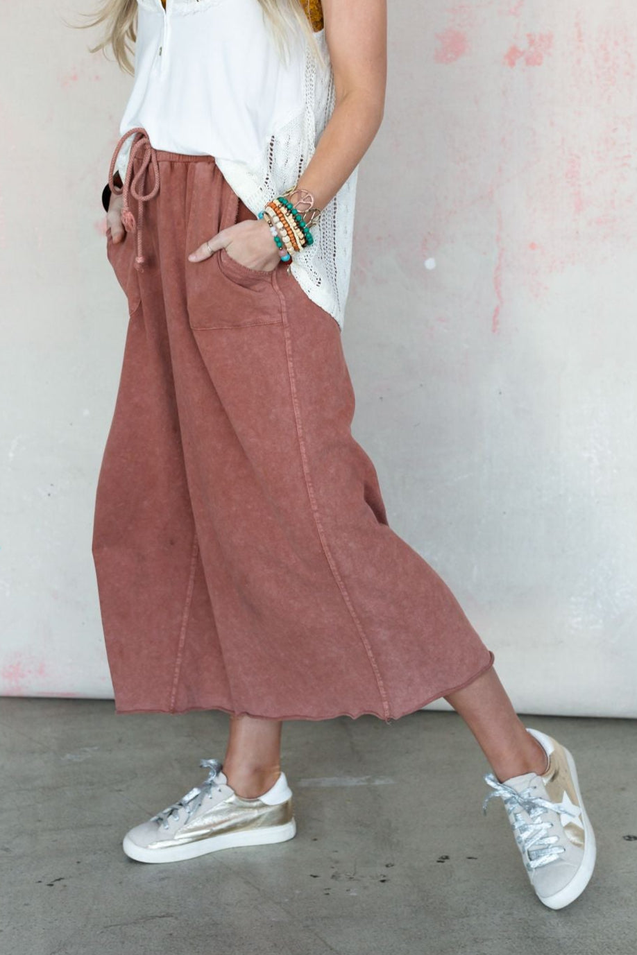 Relaxing Robin Wide Leg Pant - Red Bean