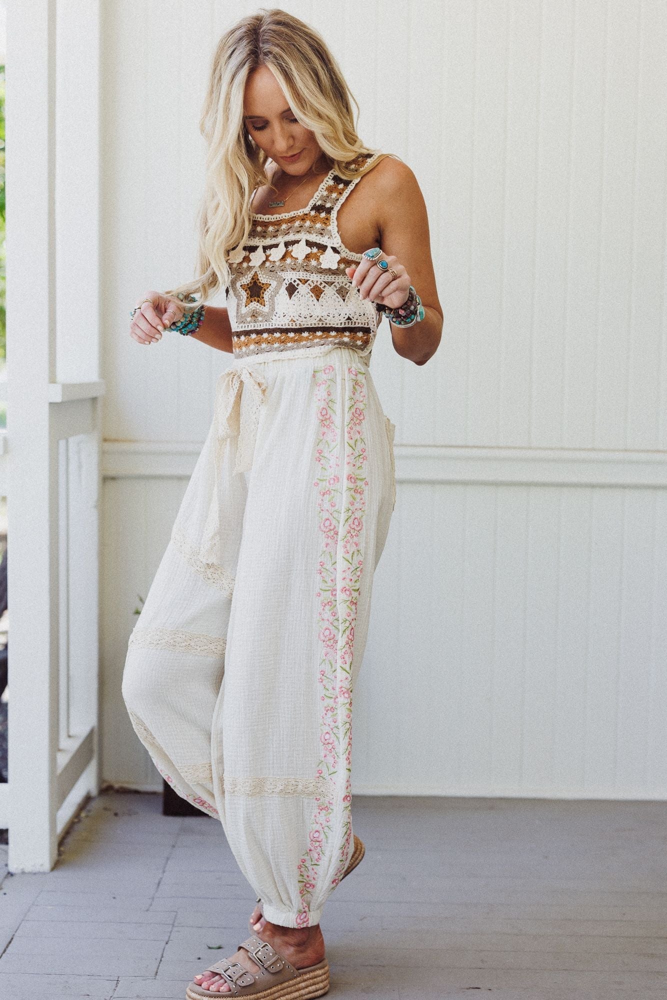 Floral Drift Embroidered Pants - Natural