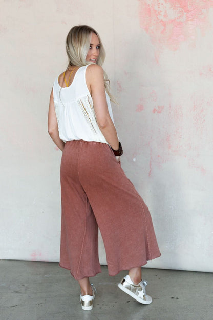 Relaxing Robin Wide Leg Pant - Red Bean
