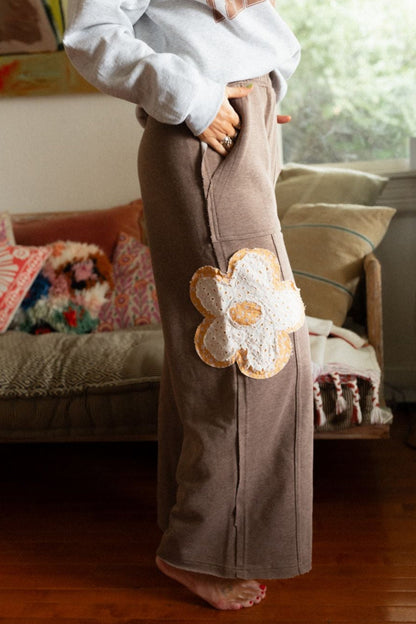 Wild Daisy Patch Pants - Mocha