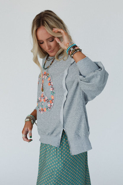 Ford Floral Peace Patch Top - Heather Gray