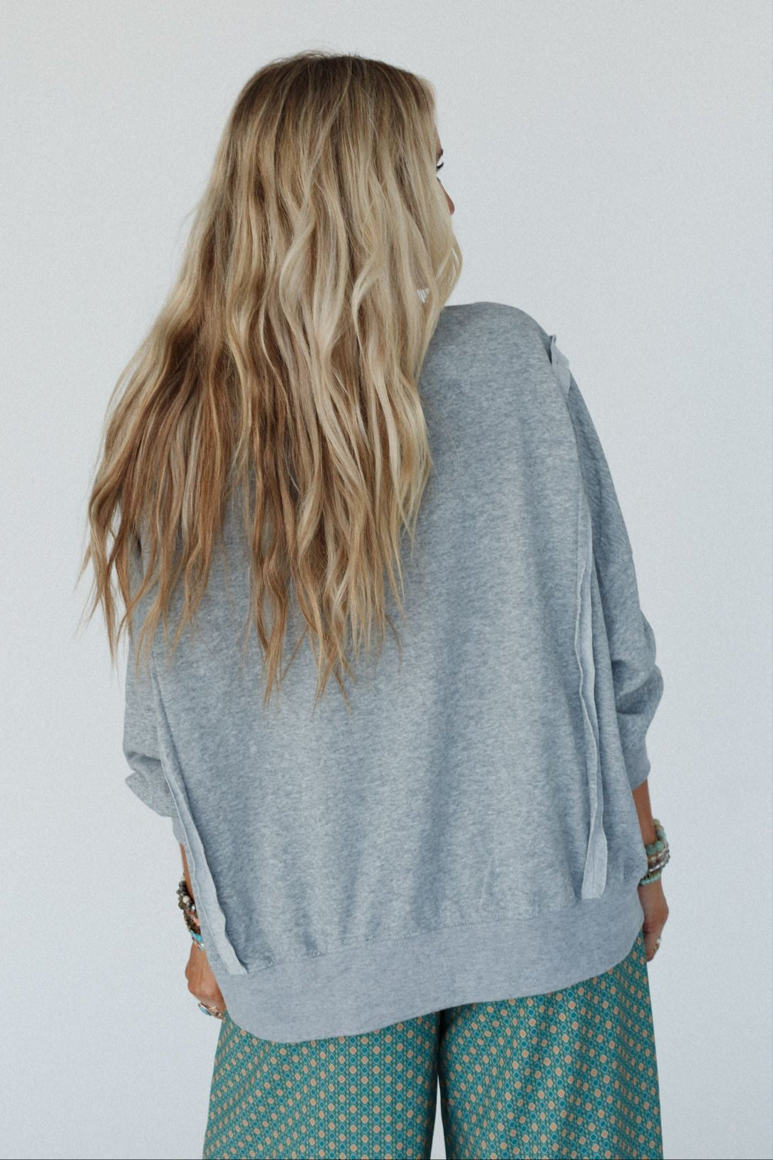Ford Floral Peace Patch Top - Heather Gray