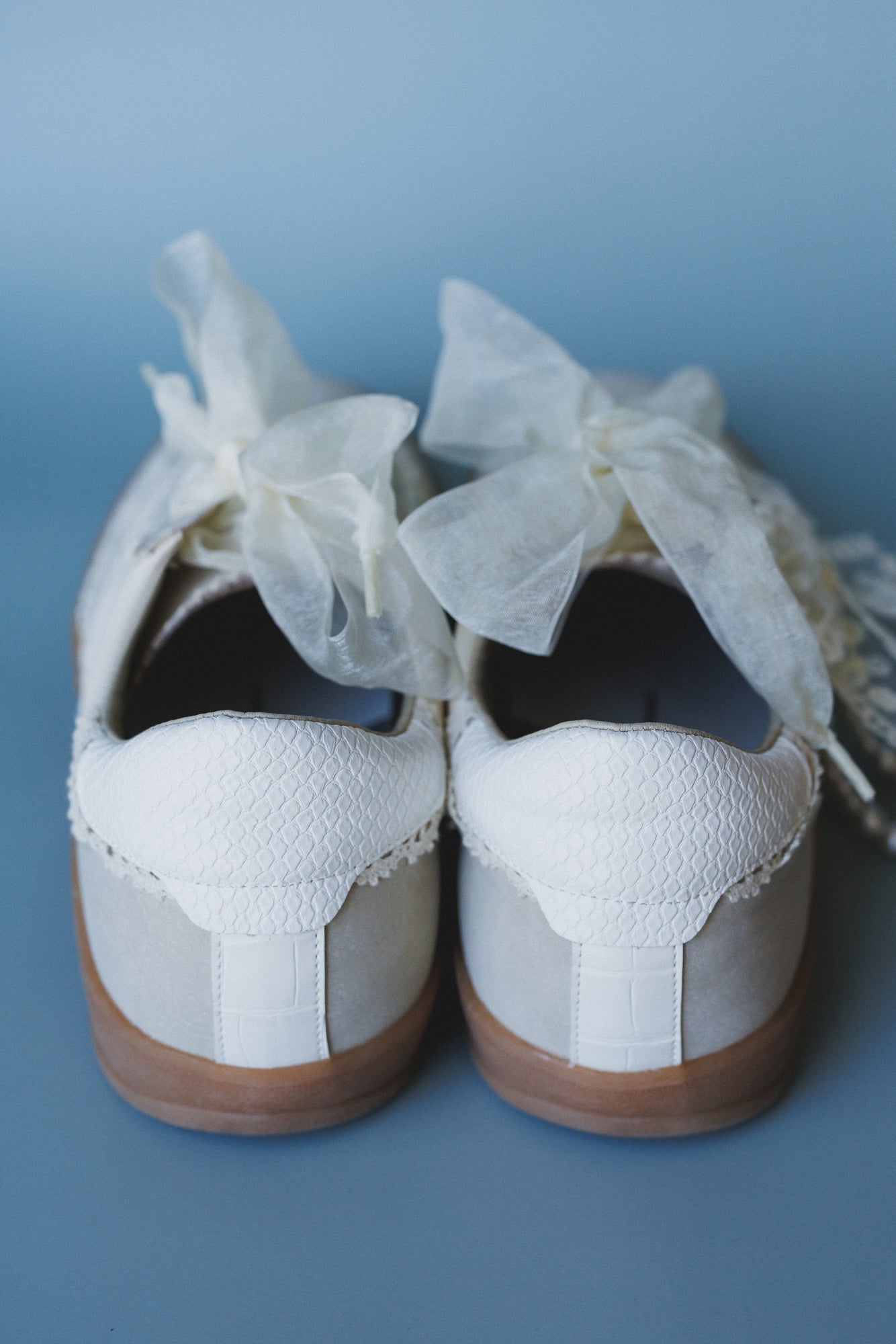 Amour Lace Trim Sneakers - Off White