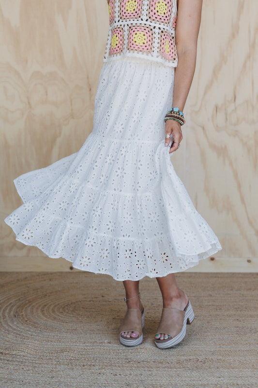 Breezy Bloom Eyelet Skirt - White