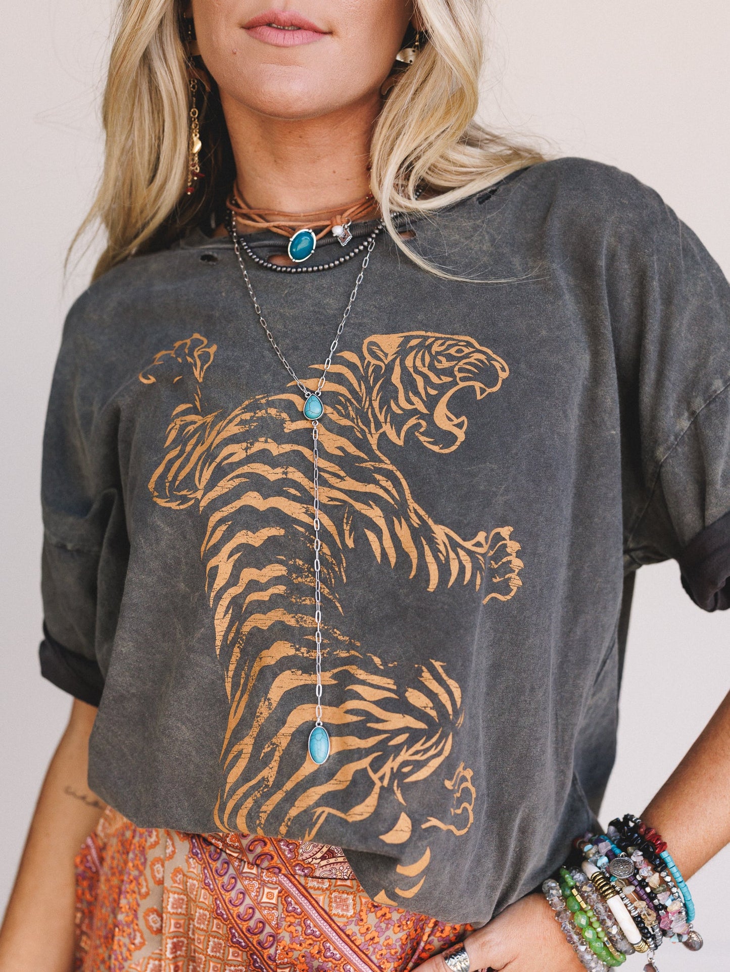 Wild Moves Tiger Graphic Tee - Charcoal