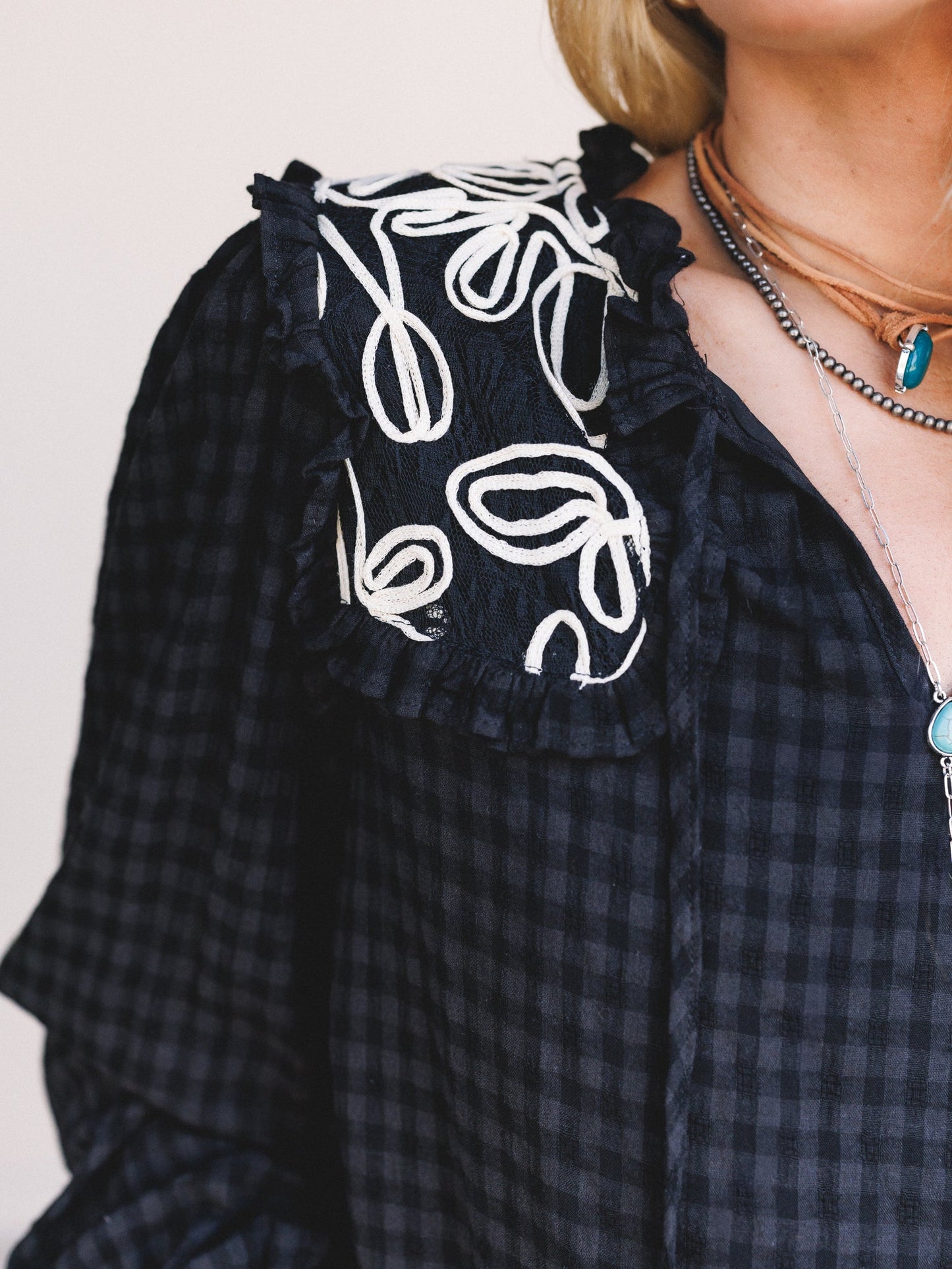 Whisper Lane Top - Black