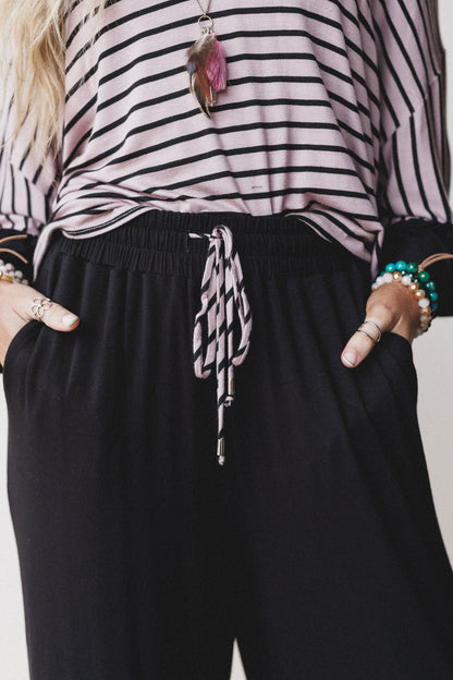 The Nest Time To Be Set - Mocha Black