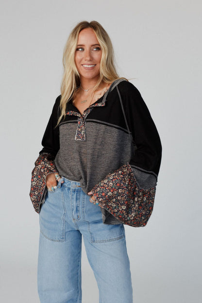 Blooms Of Love Contrast Top - Black