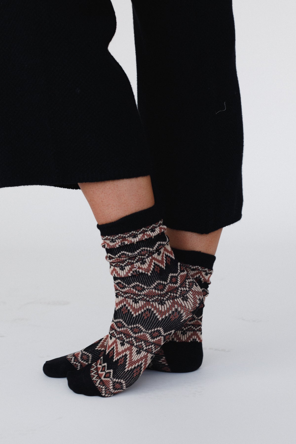 Winter Wonders 4 Piece Bundle - Black