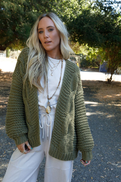 Gillian Chunky Cardigan - Olive